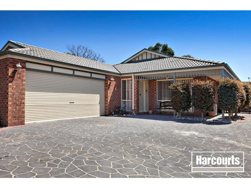 21 Hammerwood Green, Beaconsfield VIC 3807