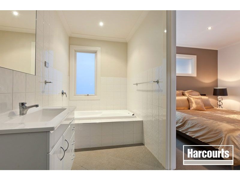 62 Brisbane Street, Berwick VIC 3806