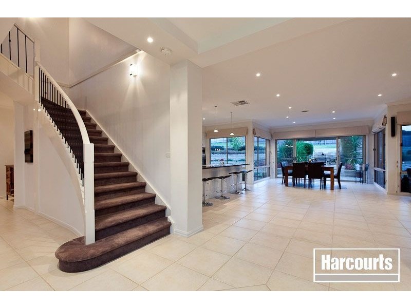 31 John Joseph Court, Narre Warren North VIC 3804