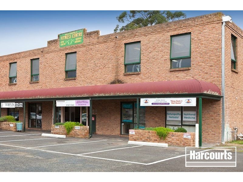 8/27-33 Wood Street, Beaconsfield VIC 3807