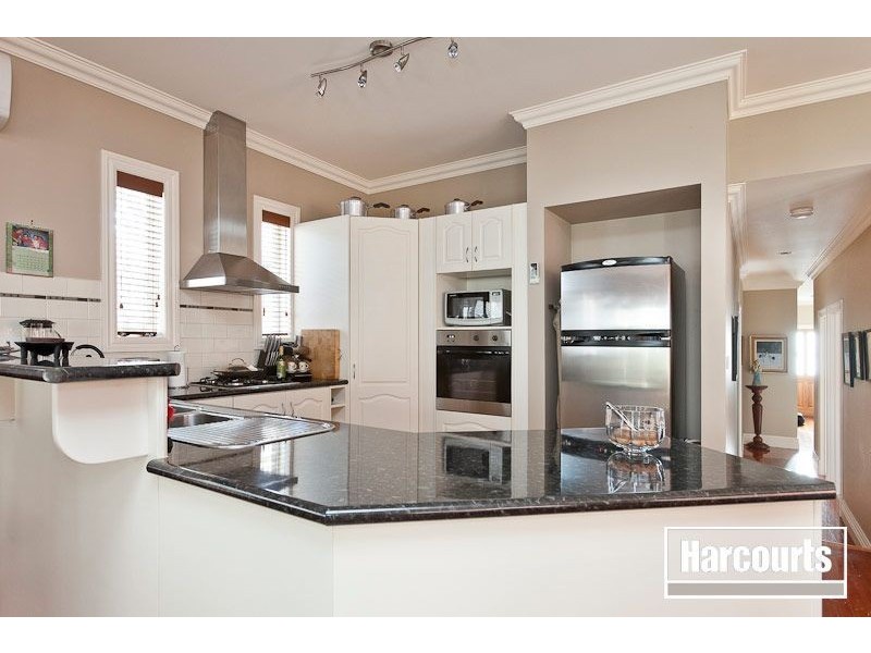 83A Strathavan Drive, Berwick VIC 3806