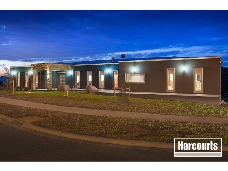 110 Brundrett Road, Narre Warren North VIC 3804