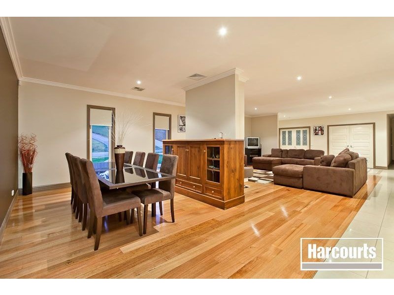 110 Brundrett Road, Narre Warren North VIC 3804