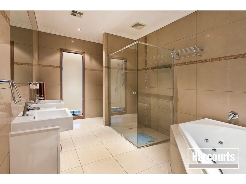 110 Brundrett Road, Narre Warren North VIC 3804