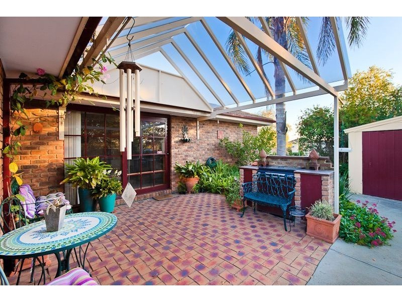 7 Collins Crescent, Berwick VIC 3806