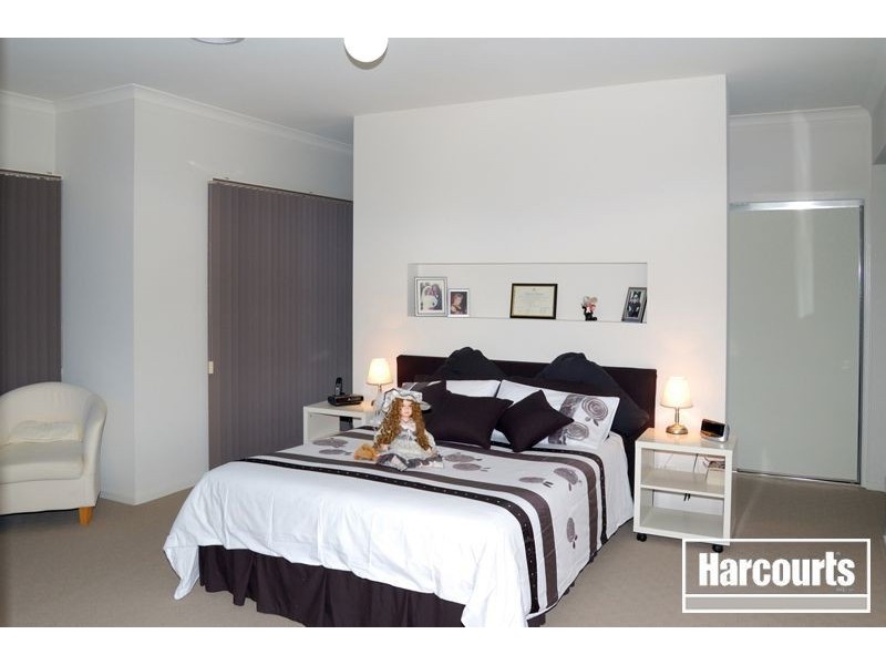 5 Nature Avenue, Officer VIC 3809