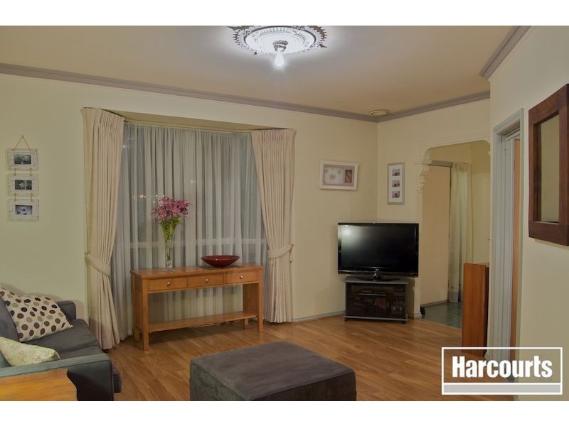 3 Ezard Close, Berwick VIC 3806