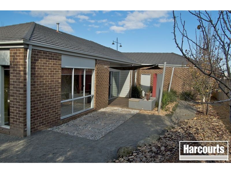 Pakenham VIC 3810