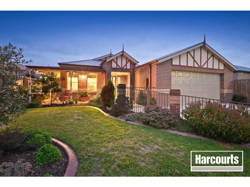19 Ganaway Drive, Berwick VIC 3806