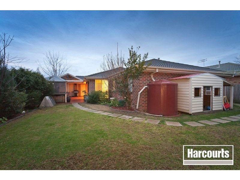 21 Parkwood Avenue, Narre Warren South VIC 3805