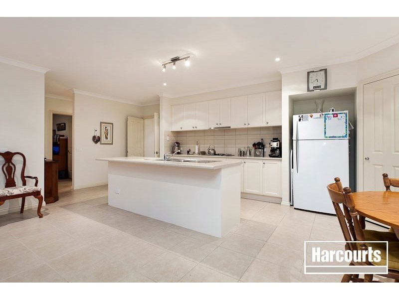 24 Southgate Drive, Berwick VIC 3806