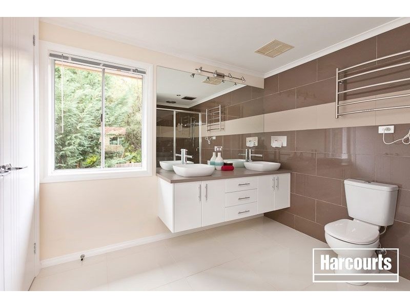 10 Hair Court, Beaconsfield VIC 3807