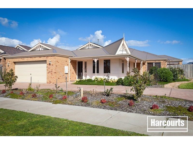 49 Livingstone Boulevard, Pakenham VIC 3810