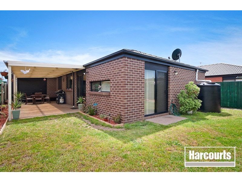 35 Ebony Street, Cranbourne VIC 3977