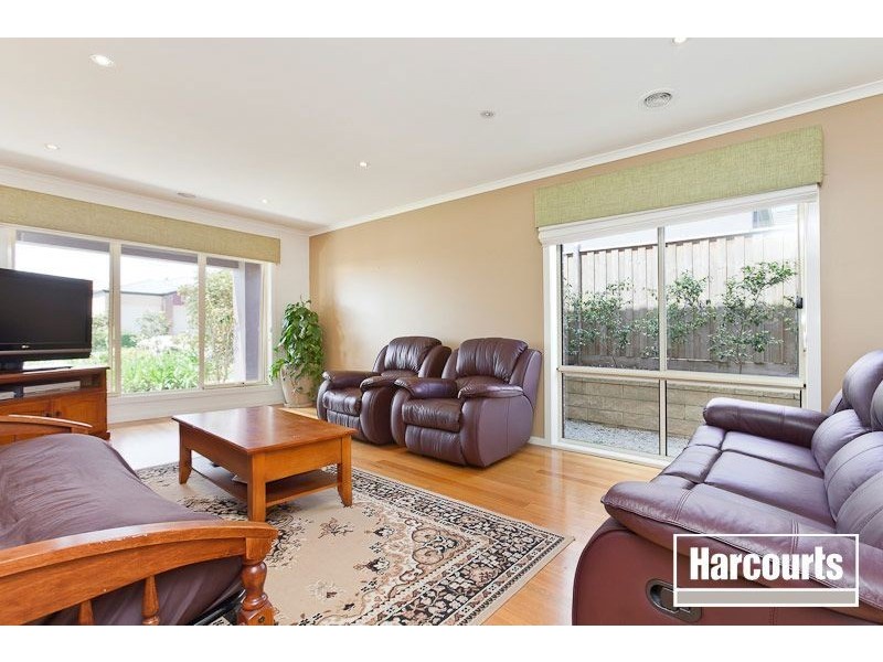 9 Rosemary Court, Berwick VIC 3806