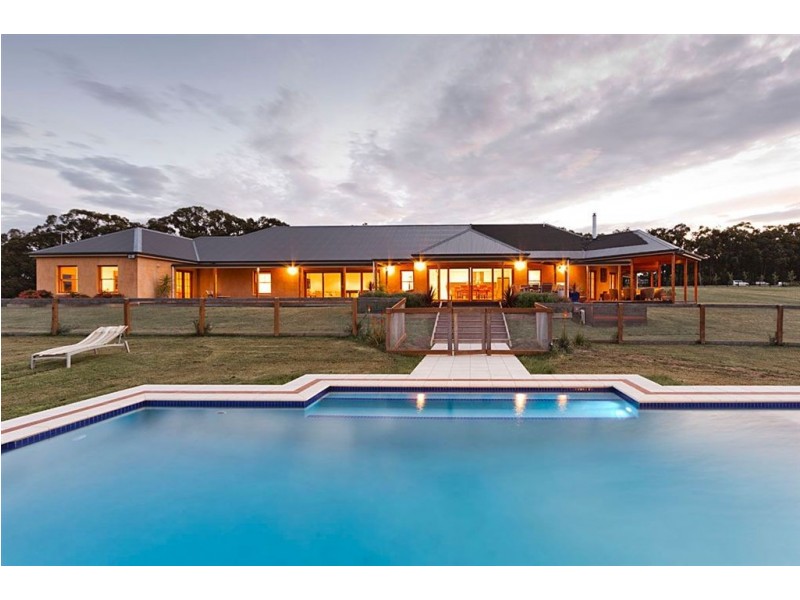 61 Yackatoon Road, Beaconsfield Upper VIC 3808