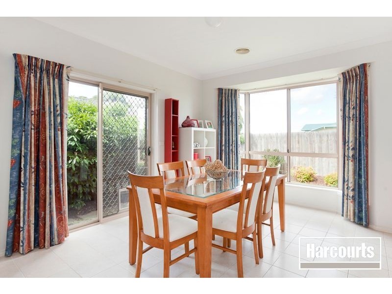 2/310 Centre Road, Narre Warren South VIC 3805