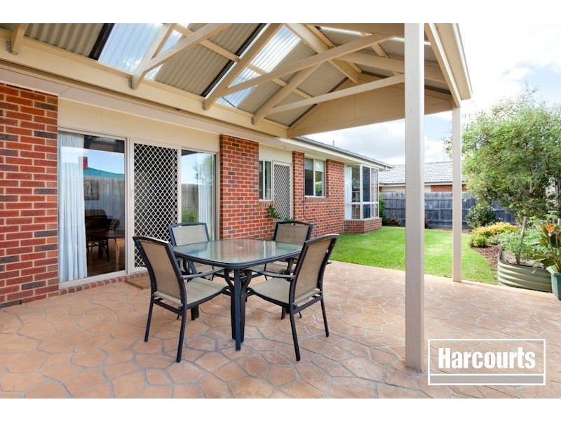 2/310 Centre Road, Narre Warren South VIC 3805