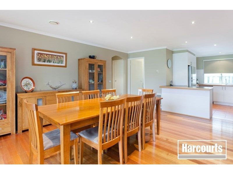 11 Hansen  Court, Narre Warren VIC 3805