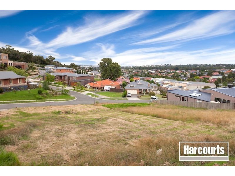 13 Mikey Boulevard, Beaconsfield VIC 3807