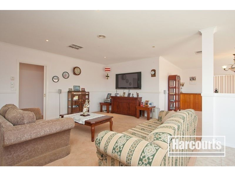 15 Chatsworth Court, Beaconsfield VIC 3807