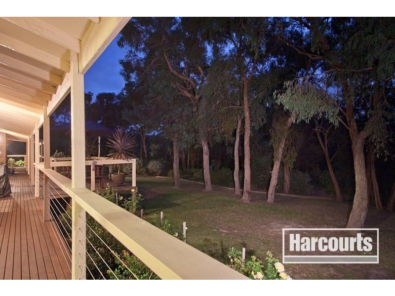 6 Knapton Avenue, Beaconsfield Upper VIC 3808