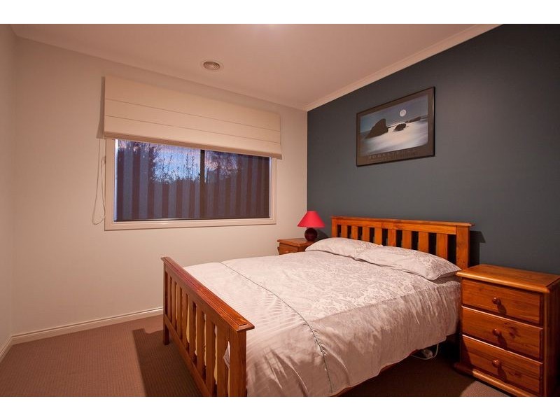 13 Viewpoint Place, Berwick VIC 3806
