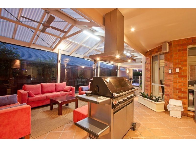 13 Viewpoint Place, Berwick VIC 3806