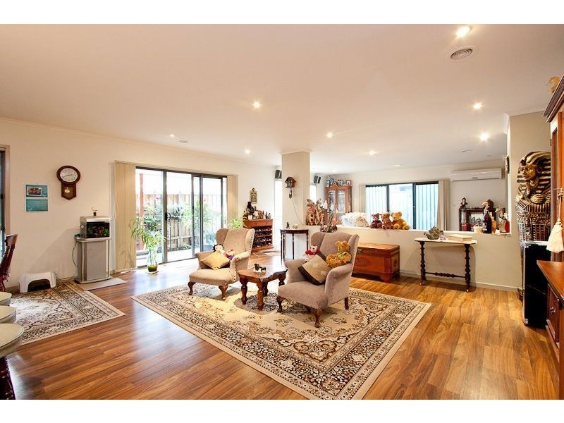 13 Bohemia Crescent, Pakenham VIC 3810
