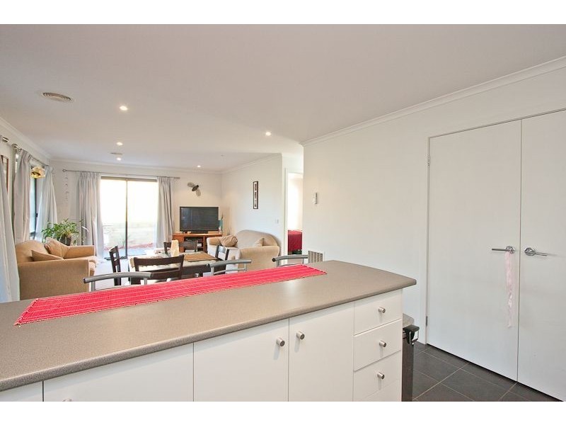 10 Natanya Drive, Pakenham VIC 3810