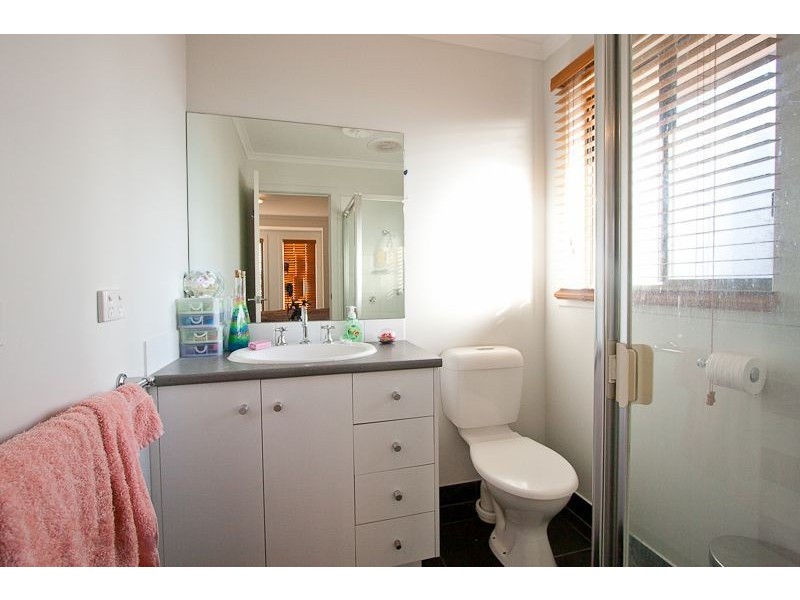 10 Natanya Drive, Pakenham VIC 3810