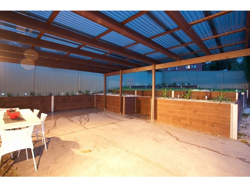 2 Oxley Way, Endeavour Hills VIC 3802