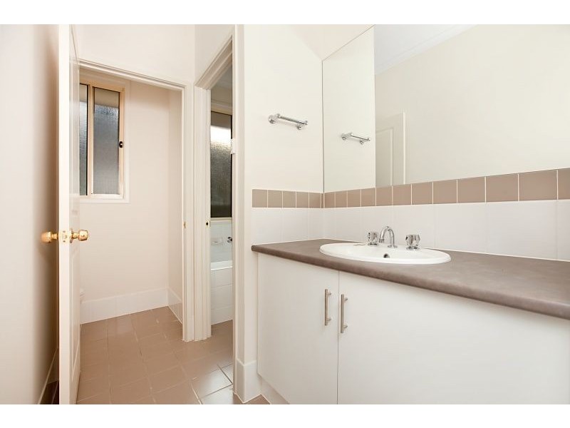 12 Lorentz Court, Mawson Lakes SA 5095