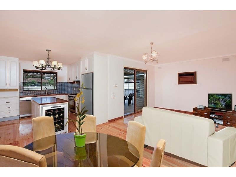 6 Wilfred Avenue, Salisbury SA 5108