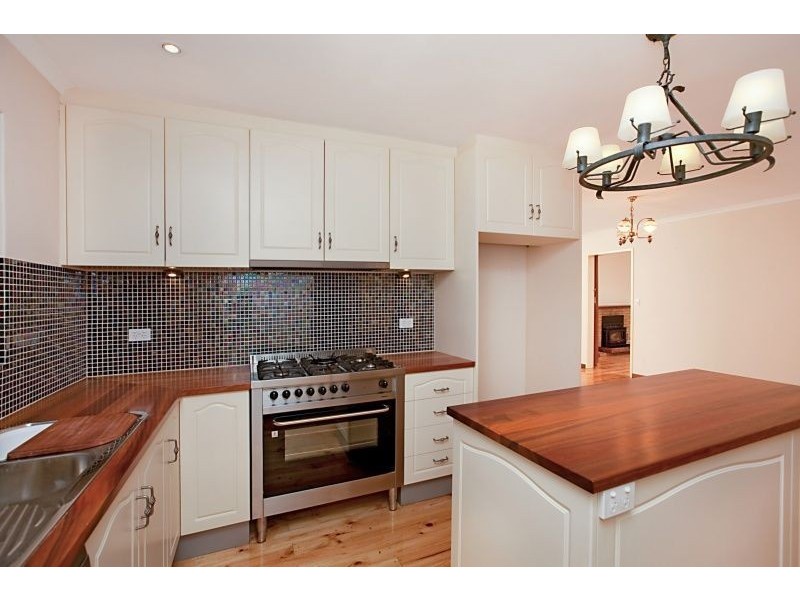 6 Wilfred Avenue, Salisbury SA 5108