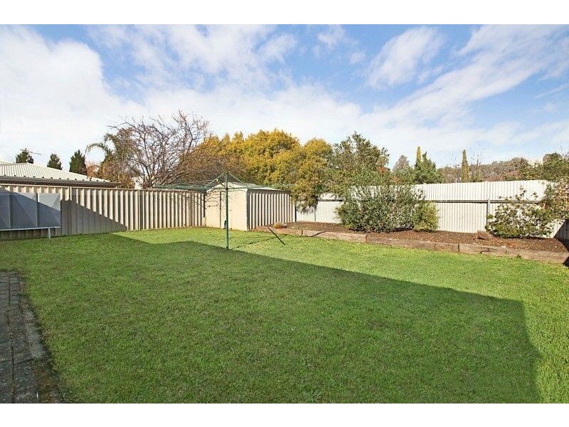 24 Chelmsford Avenue, Salisbury Heights SA 5109