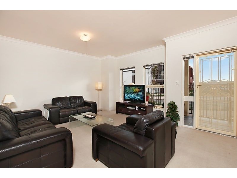 13 The Strand, Mawson Lakes SA 5095