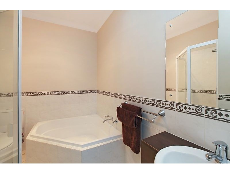 13 The Strand, Mawson Lakes SA 5095