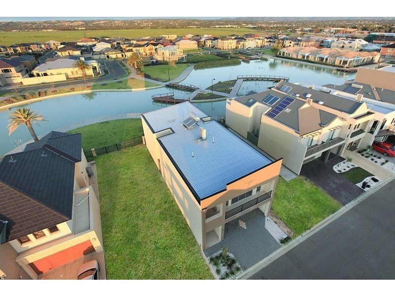 33 Santorini Walk, Mawson Lakes SA 5095