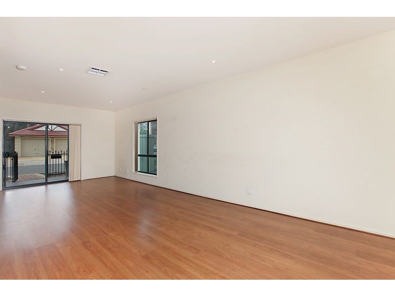 1/8-11 Silverbirch Place, Mawson Lakes SA 5095