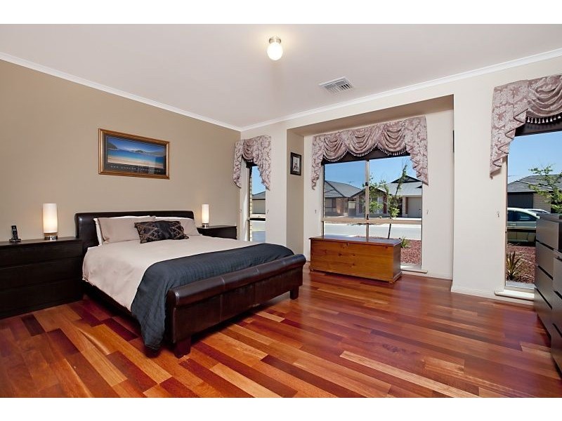 36 Waterside Drive, Burton SA 5110