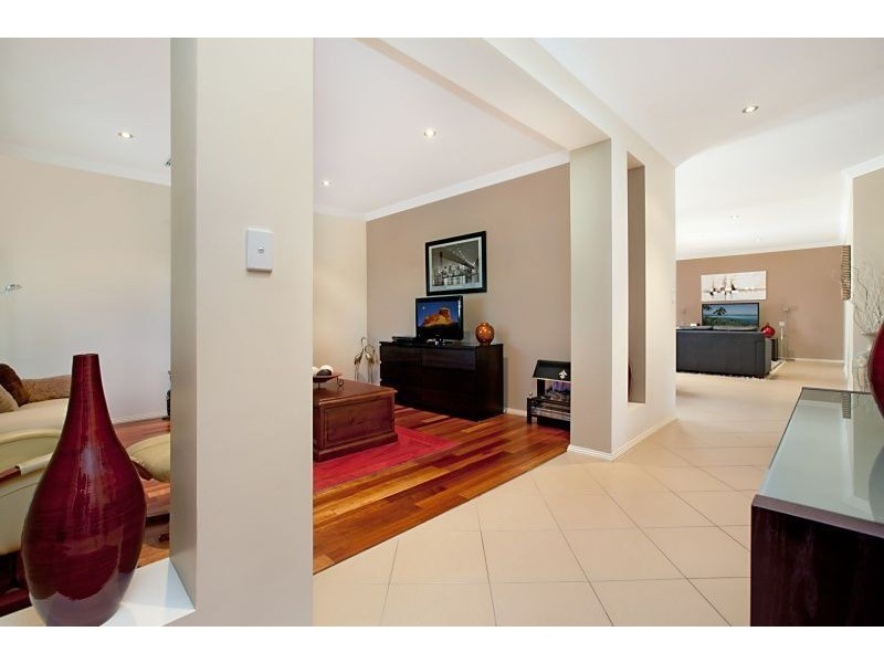 36 Waterside Drive, Burton SA 5110