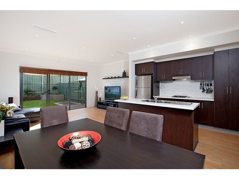 4/11-13 Prion Circuit, Mawson Lakes SA 5095