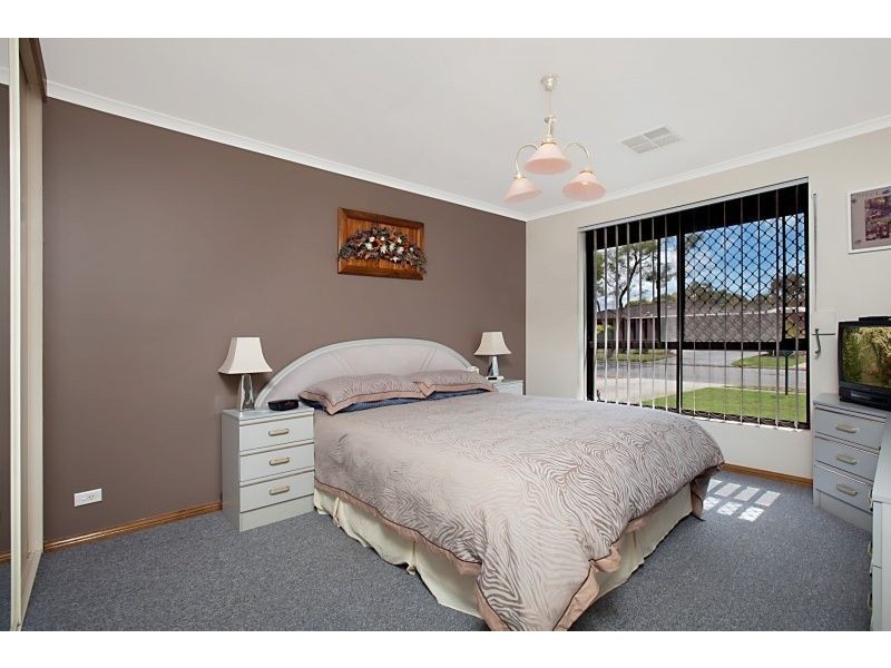 11 Pearson Street, Parafield Gardens SA 5107