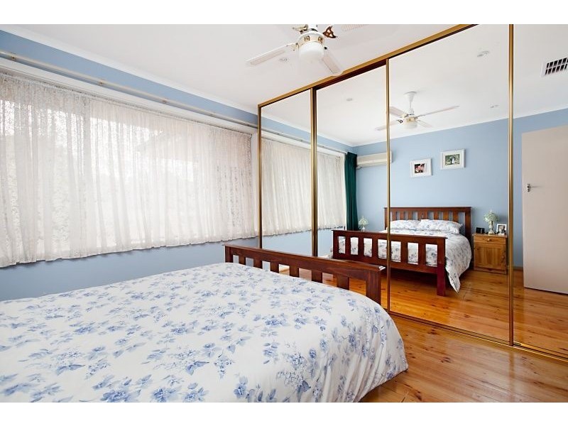 17 Liverpool Crescent, Salisbury East SA 5109