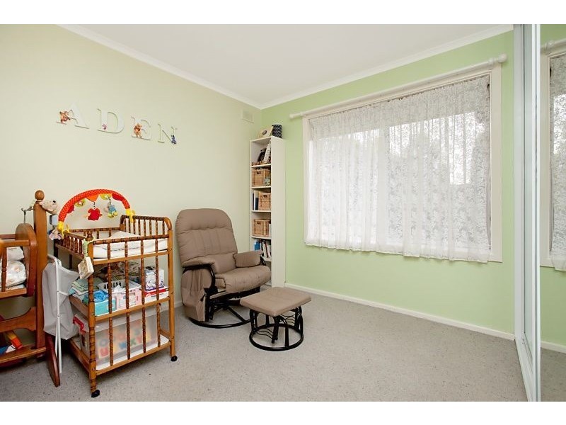 17 Liverpool Crescent, Salisbury East SA 5109