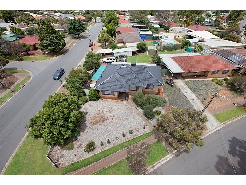 17 Liverpool Crescent, Salisbury East SA 5109