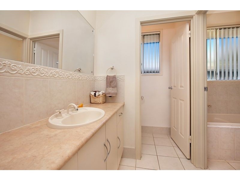 1 Silverbirch Place, Mawson Lakes SA 5095