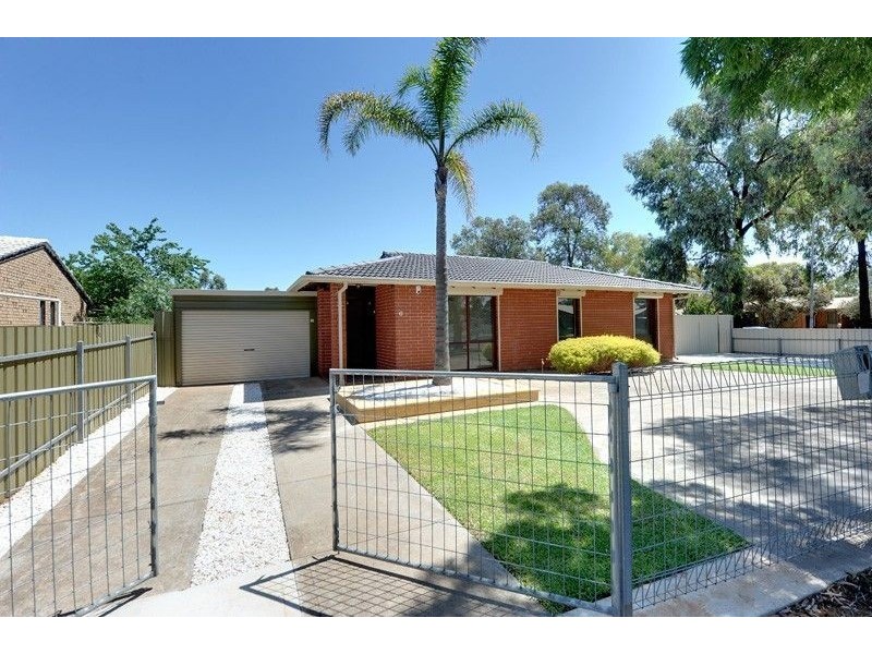 6 Alba Court, Salisbury Downs SA 5108