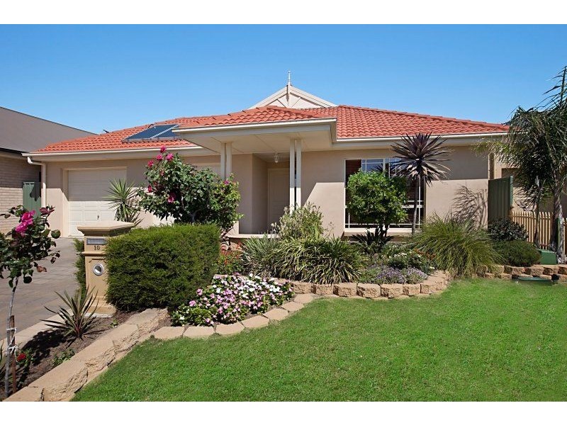 10 Brimpton Avenue, Mawson Lakes SA 5095